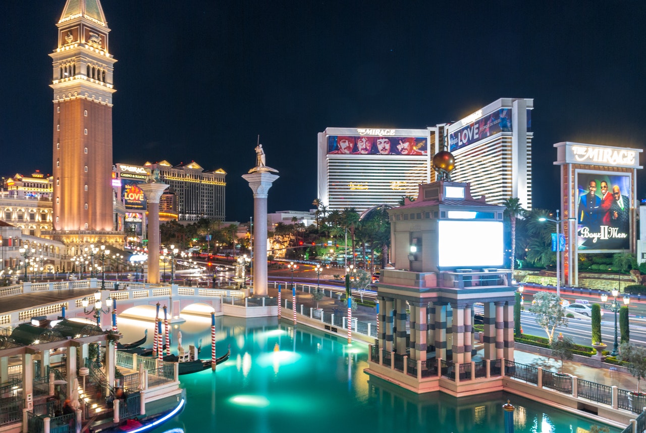 Everything You Need to Know about What to Pack for Las Vegas in